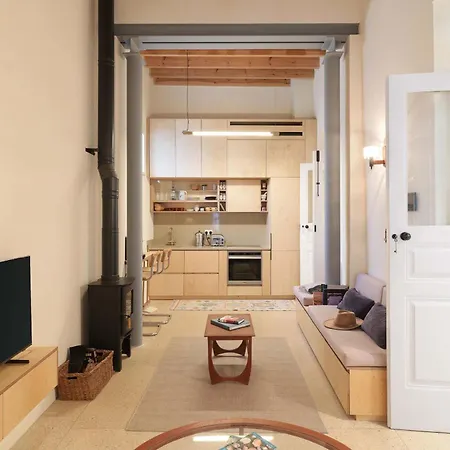 Timeless Gem In Old * Nicosia