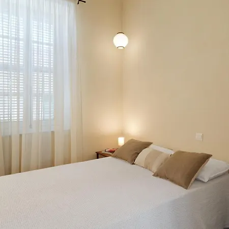 Semesterbostad Timeless Gem In Old