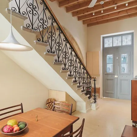 Semesterbostad Timeless Gem In Old